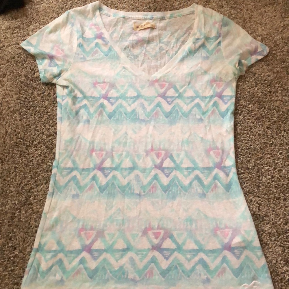 Hollister v-neck t-shirt